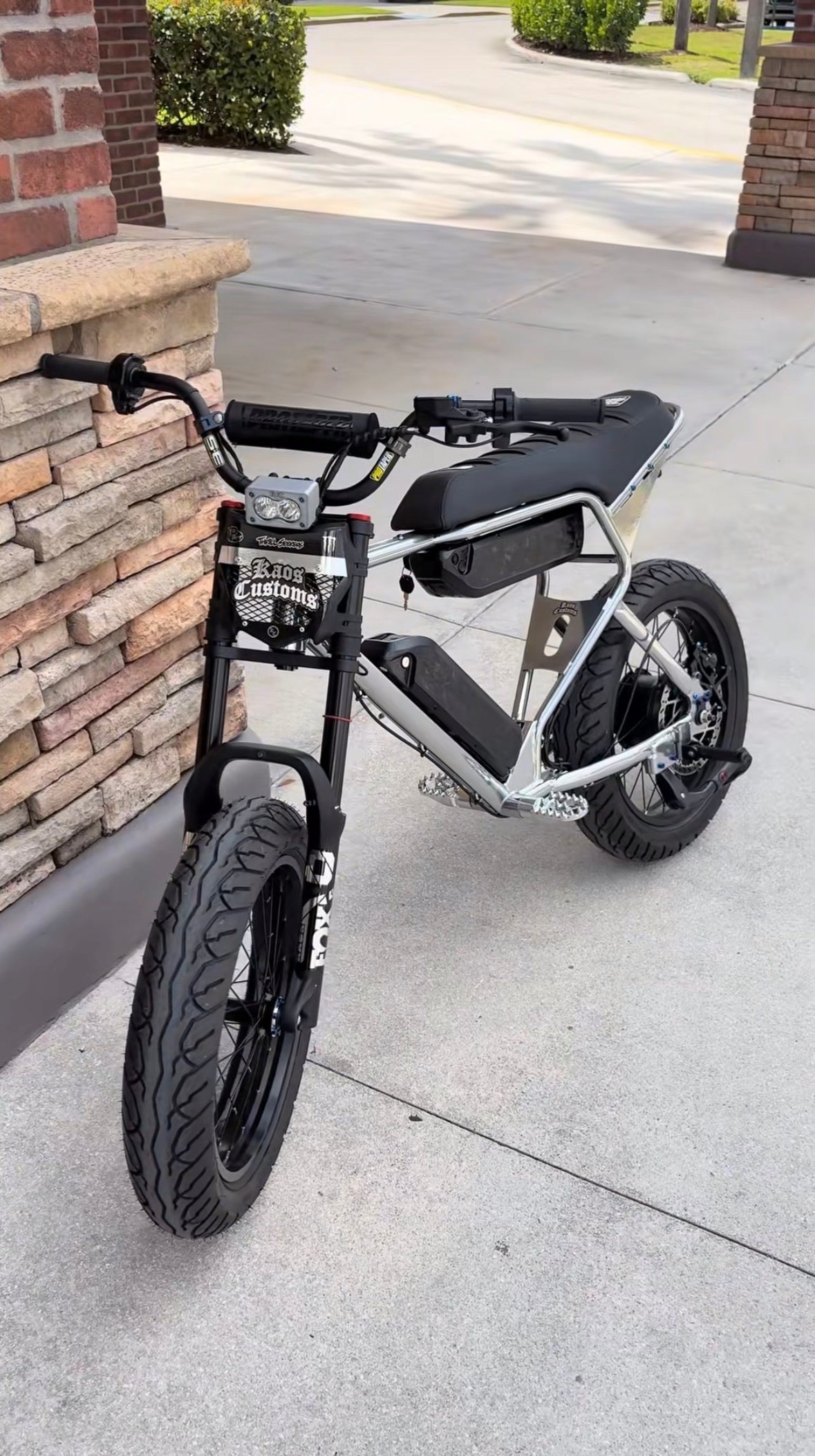 Mac Fox Titanium Bolt Kit
